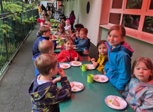 Śniadanie na tarasie